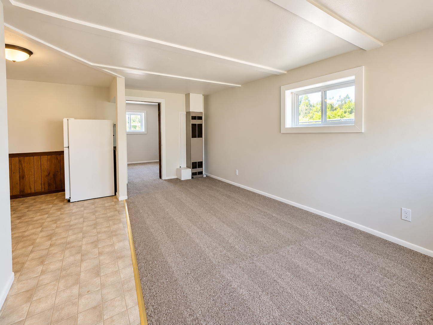 1 Bedroom Apartment Across from Wurtsmith photo 10