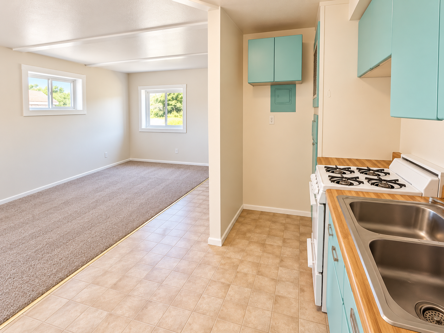1 Bedroom Apartment Across from Wurtsmith photo 11